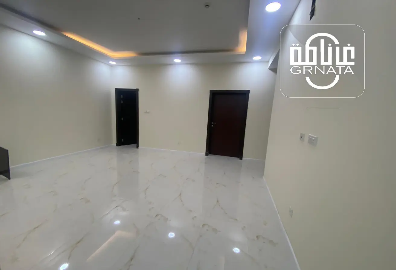 Apartment For Rent in Bilad Al Qadeem